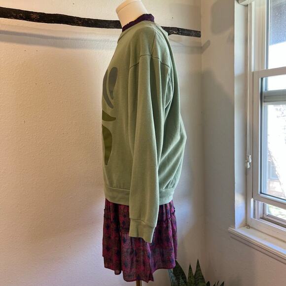 Desert Dreamer Green Oversized " Be Kind to Nature " Crewneck Sweater Size XS - Picture 4 of 12